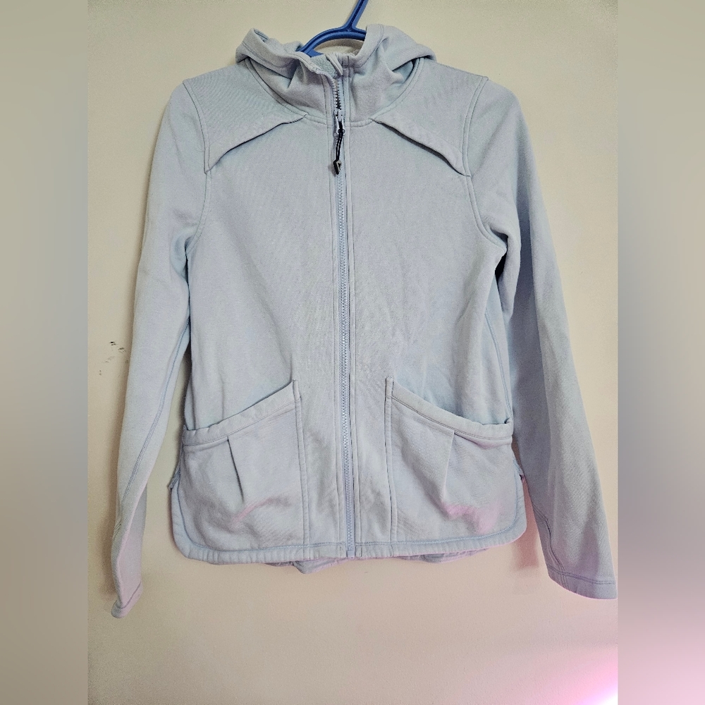 🌟CLEAROUT SALE🌟Ivviva Zipped sweater🌟